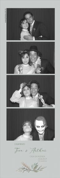 Casamento Teca e Arthur | Cabine de Fotos com Filtro Preto e Branco